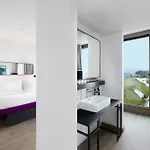 Yotel Geneva Hotel 4*