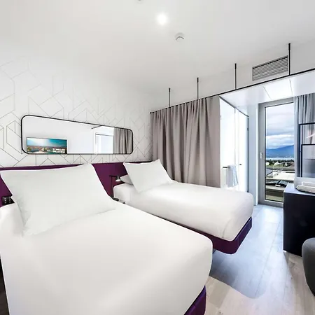 Yotel Geneva