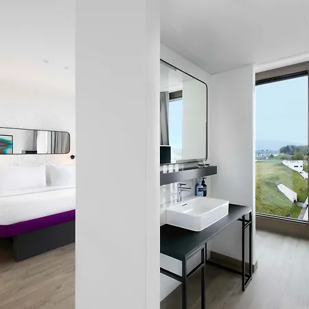 Yotel Geneva Otel 4*