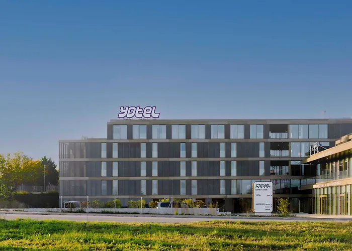 Yotel Geneva Hotel 4*