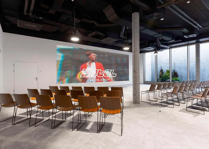 Yotel Geneva 4* Founex