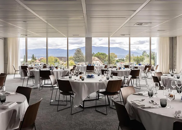 Yotel Geneva Hotel 4*