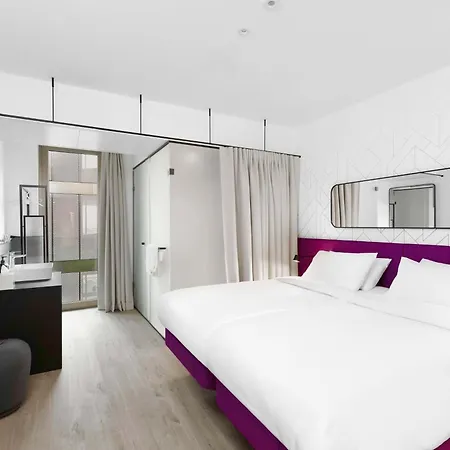 Yotel Geneva Hotel